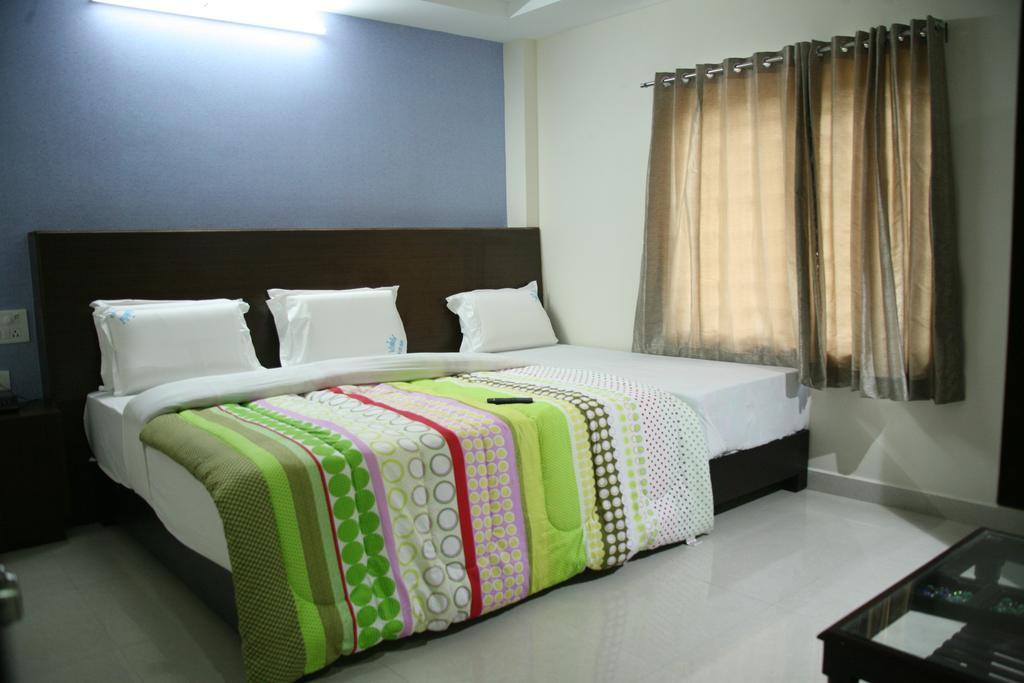 Kvp Inn Tirupati Bilik gambar